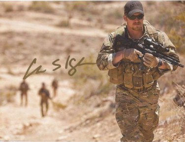 CHRIS KYLE SIGNED PHOTO 8X10 RP AUTOGRAPHED NAVY SEAL AMERICAN SNIPER