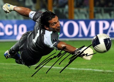 GIANLUIGI BUFFON SIGNED PHOTO 8X10 RP AUTOGRAPHED ITALY SOCCER TEAM