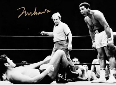MUHAMMAD ALI SIGNED PHOTO 8X10 RP AUTO AUTOGRAPHED GREATEST BOXER !