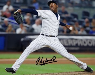 AROLDIS CHAPMAN SIGNED PHOTO 8X10 RP AUTO AUTOGRAPHED NEW YORK YANKEES !
