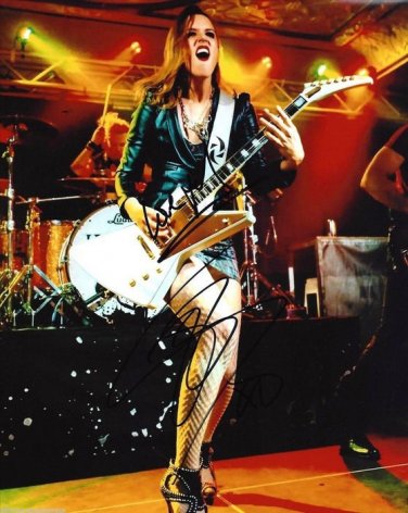 ** LZZY HALE SIGNED PHOTO 8X10 RP AUTOGRAPHED LIZZY HALESTORM LIVE