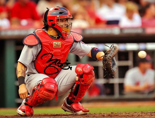 Yadier Molina Signed Photo 8x10 Rp Autographed St Louis Cardinals