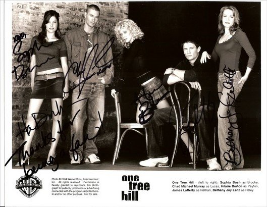 ONE TREE HILL FULL CAST SIGNED PHOTO 8X10 RP AUTOGRAPHED ALL MEMBERS