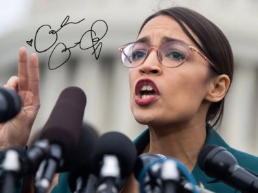 ALEXANDRIA OCASIO CORTEZ SIGNED PHOTO 8X10 RP AUTOGRAPHED DEMOCRATIC PARTY