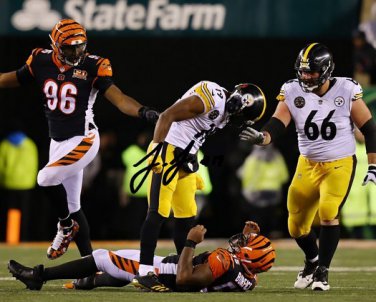 JUJU SMITH SCHUSTER SIGNED PHOTO 8X10 RP AUTOGRAPHED STEELERS " THE HIT "