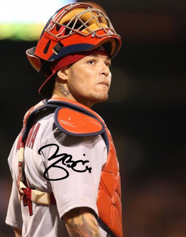 YADIER MOLINA SIGNED PHOTO 8X10 RP AUTO AUTOGRAPHED ST. LOUIS CARDINALS