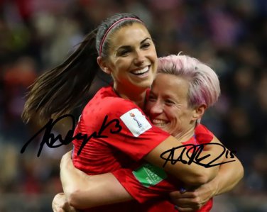 ALEX MORGAN & MEGAN RAPINOE SIGNED PHOTO USA WOMENS SOCCER *