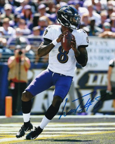 LAMAR JACKSON SIGNED PHOTO 8X10 RP AUTOGRAPHED BALTIMORE RAVENS MVP !