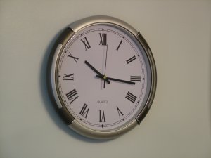 6078-1 white wall clock
