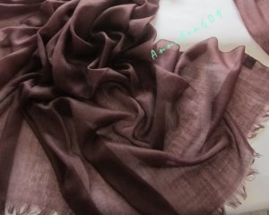 Lightest & Thinnest Ring through see through pure cashmere shawl 300's yarn count new chocolate