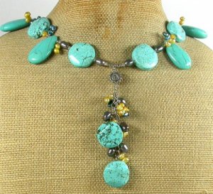 TURQUOISE & FRESH WATER PEARLS NECKLACE