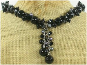 BLACK AGATE & CRYSTAL & PEARL NECKLACE