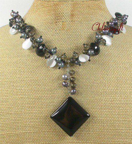 BLACK AGATE CRYSTAL CAT EYE PEARLS NECKLACE