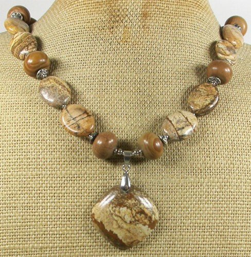 NATURAL PICTURE JASPER WOOD JASPER NECKLACE
