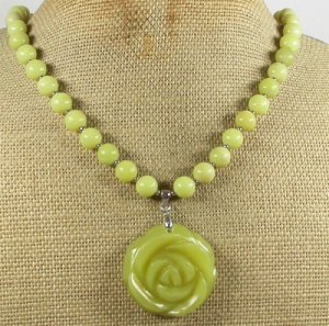 OLIVE JADE ROSE NECKLACE