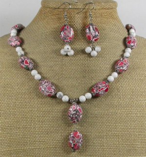 RED WHITE TURQUOISE NECKLACE/EARRINGS SET
