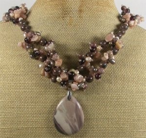 BROWN ARTISTIC JASPER COFFEE FLOWER JASPER NECKLACE