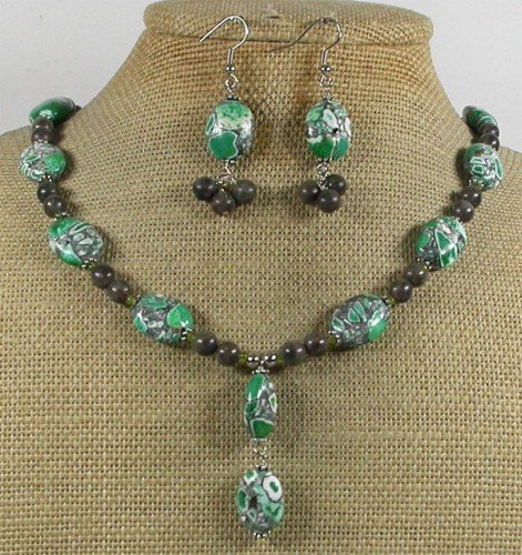 GREEN AFRICAN TURQUOISE LABORADITE NECKLACE/EARRINGS SET