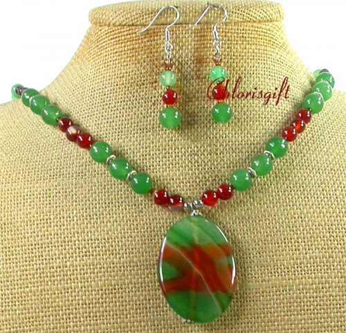 BRAZILIAN AGATE GREEN JADE NECKLACE/EARRINGS SET
