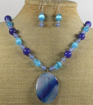 BLUE AGATE CAT EYE JADE NECKLACE/EARRINGS SET