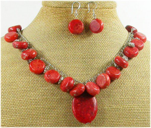 NAURAL RED SPONGE CORAL NECKLACE/EARRINGS SET