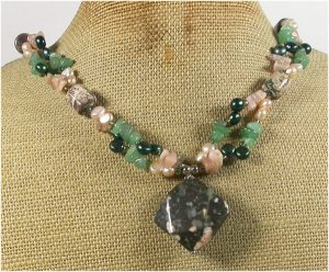 FLOWER JASPER GREEN JADE AVENTURINE FRESH WATER PEARLS NECKLACE