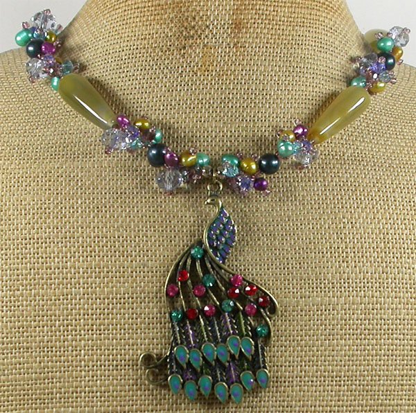 PEACOCK PENDANT AGATE CRYSTAL PEARLS NECKLACE