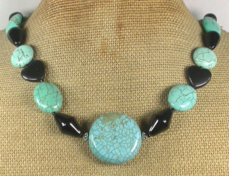 Handmade TURQUOISE BLACK AGATE NECKLACE