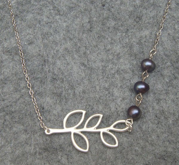 Handmade FIVE LEAF BRANCH & FRESH WATER BLACK PEARLS NECKLACE