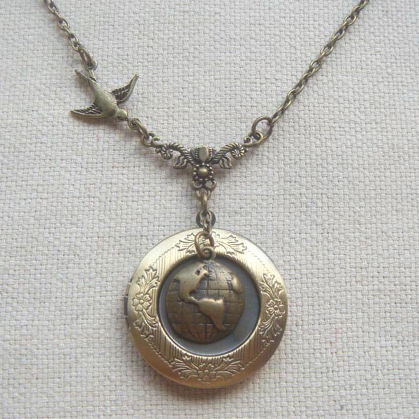 Handmade ROUND LOCKET PENDANT SWALLOW BIRD EARTH CHARM NECKLACE