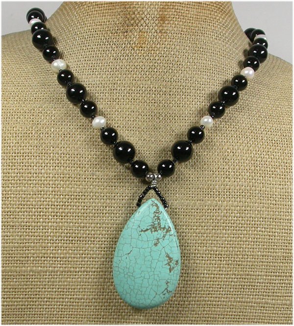 Handmade TURQUOISE & BLACK AGATE & FW PEARLS NECKLACE