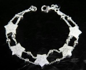 SB128&Acirc;&nbsp;STERLING SILVER PLATED STARS BEADS BRACELET