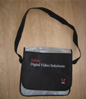 Adobe Digital Video MESSENGER BAG New PHOTOSHOP TECH