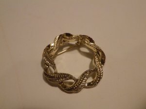 Leaf Brooch  50% OFF!   #1005-b-1kc