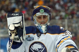 2008 NHL Winter Classic (Buffalo Sabres vs Pittsburgh Penguins)  Photo Collection