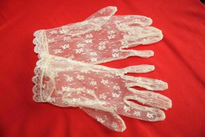 lace gloves