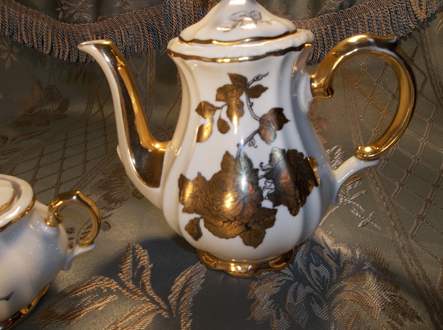 Bareuther bavarian antique vintage gold on porcelain tea set