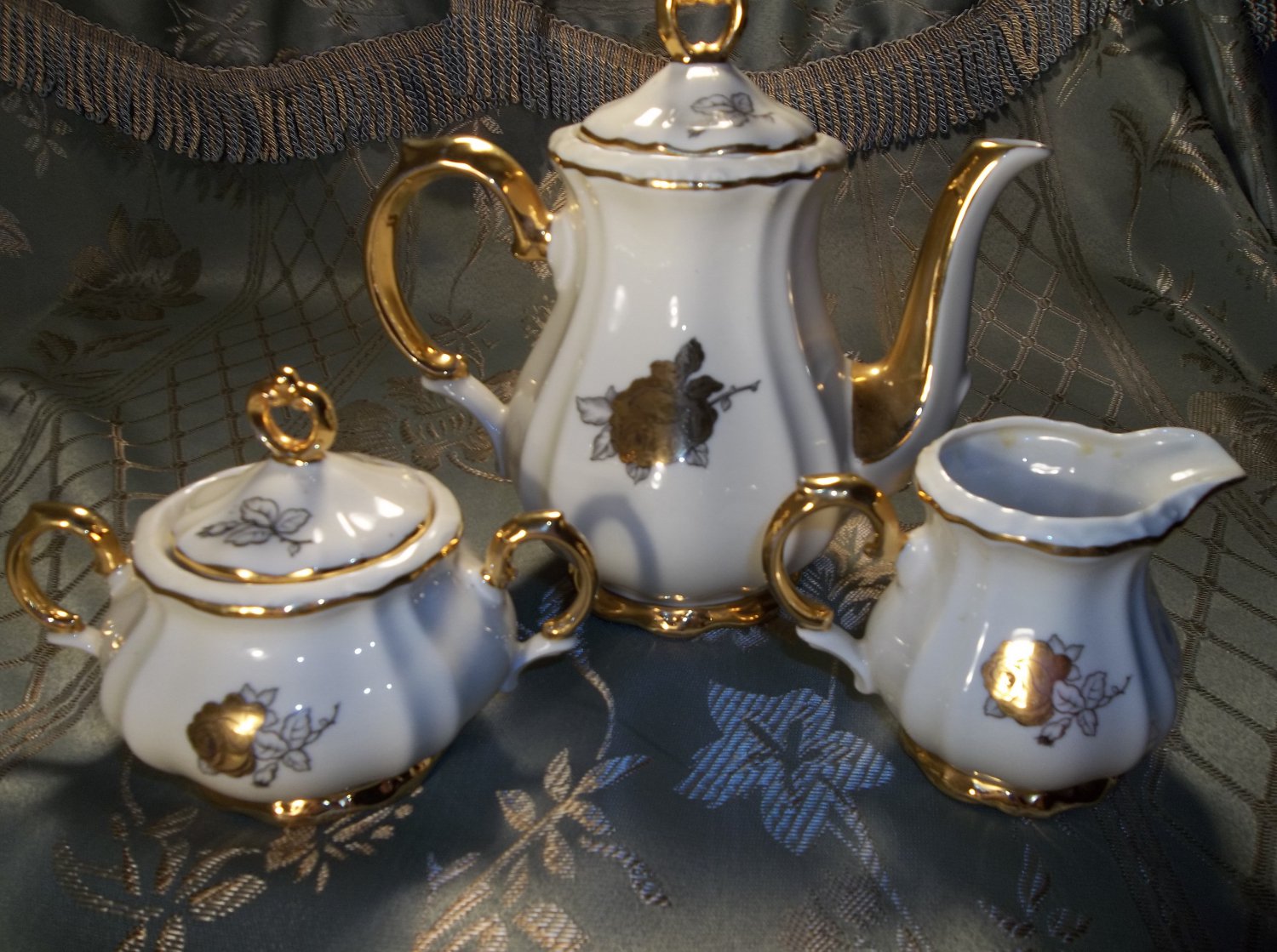 Bareuther bavarian antique vintage gold on porcelain tea set