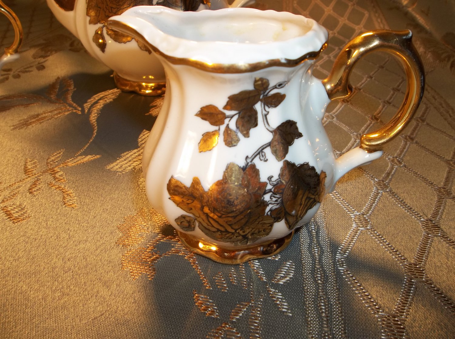 Bareuther bavarian antique vintage gold on porcelain tea set