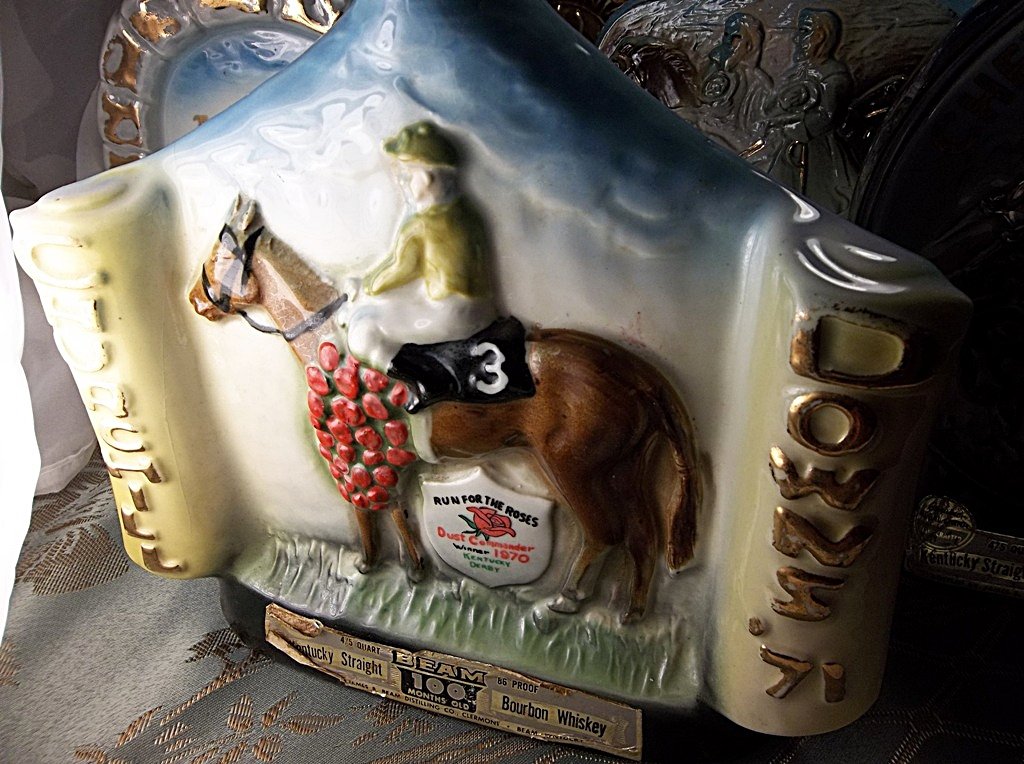 antique vintage 1971 Kentucky Derby Jim Beam Whiskey Collectors Bottle ...