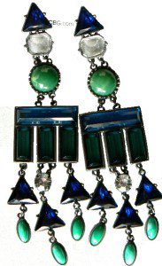NEW BCBG MAX AZRIA TEARDROP TURQUOISE SHADE RHINESTONE-PAVE EARRINGS