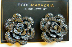 NEW BCBG MAXAZRIA SHOE JEWELLERY ACCESSORY GUNMETAL FLOWRE JEWELS