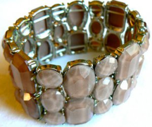 NEW CHIC BCBG MAXAZRIA COLOR STONE SILVER STUDDED BANGLE BRACELET