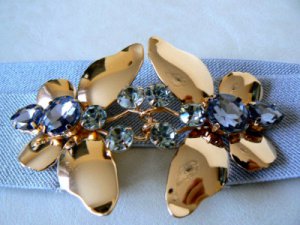 NEW BCBG MAX AZRIA RHINESTONE BROOCH GREY BELT XXS
