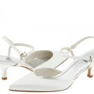 STUART WEITZMAN TRIANGLO WHITE SATIN BRIDAL SHOE 5.5