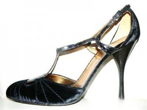 RT$439 NEW BCBG MAXAZRIA BLACK VELVET STILETTO SHOE 10