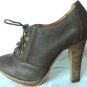 NEW COMFORTABLE GREY ALDO  LEATHER  FASHION SHOES 7