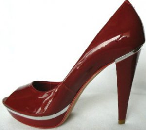 NEW ELEGANT PATENT 100% LEATHER RED  ALDO PUMP SHOE 8