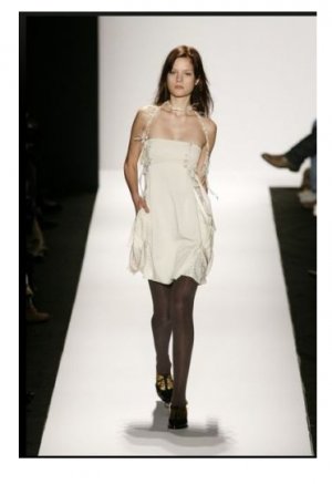 NWT BCBG MAXAZRIA RUNWAY COLLECTION SILK PLAID TAFFETA WHISPER WHITE MINI DRESS