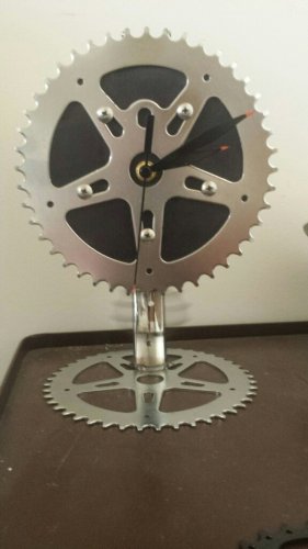 Handmade Bicycle Pendulum Desk Clock